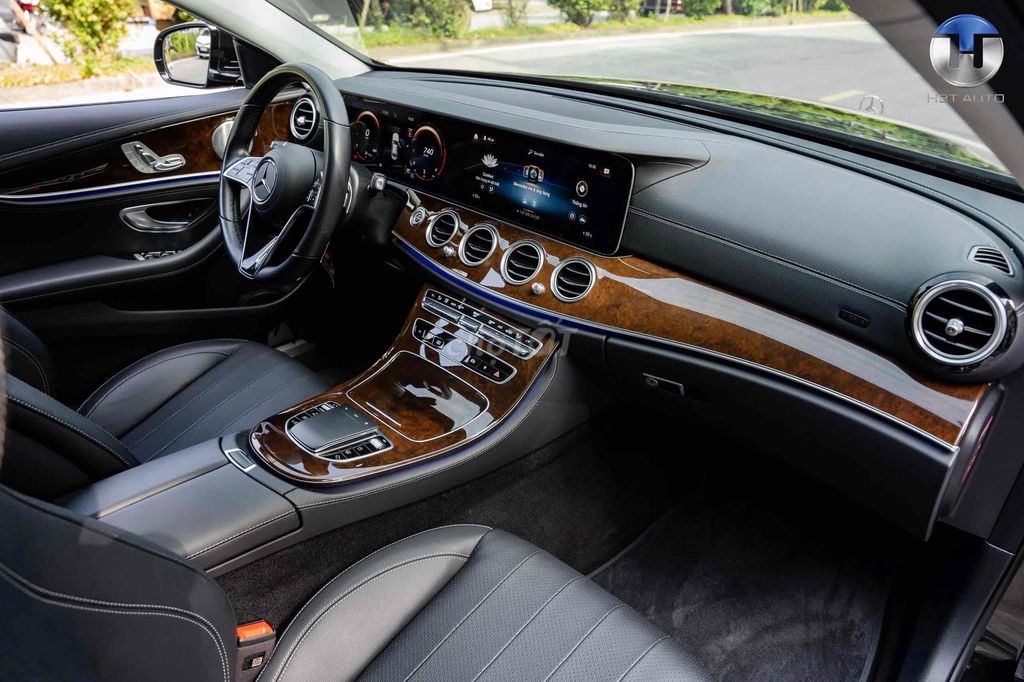 Mercedes-Benz E200 Exclusive 2023 Đen 13000 km. Mua bán Ô tô tại Quận 7 Tp Hồ Chí Minh được đăng bởi PHÁT ĐẠT LUXURY CAR hình 11
