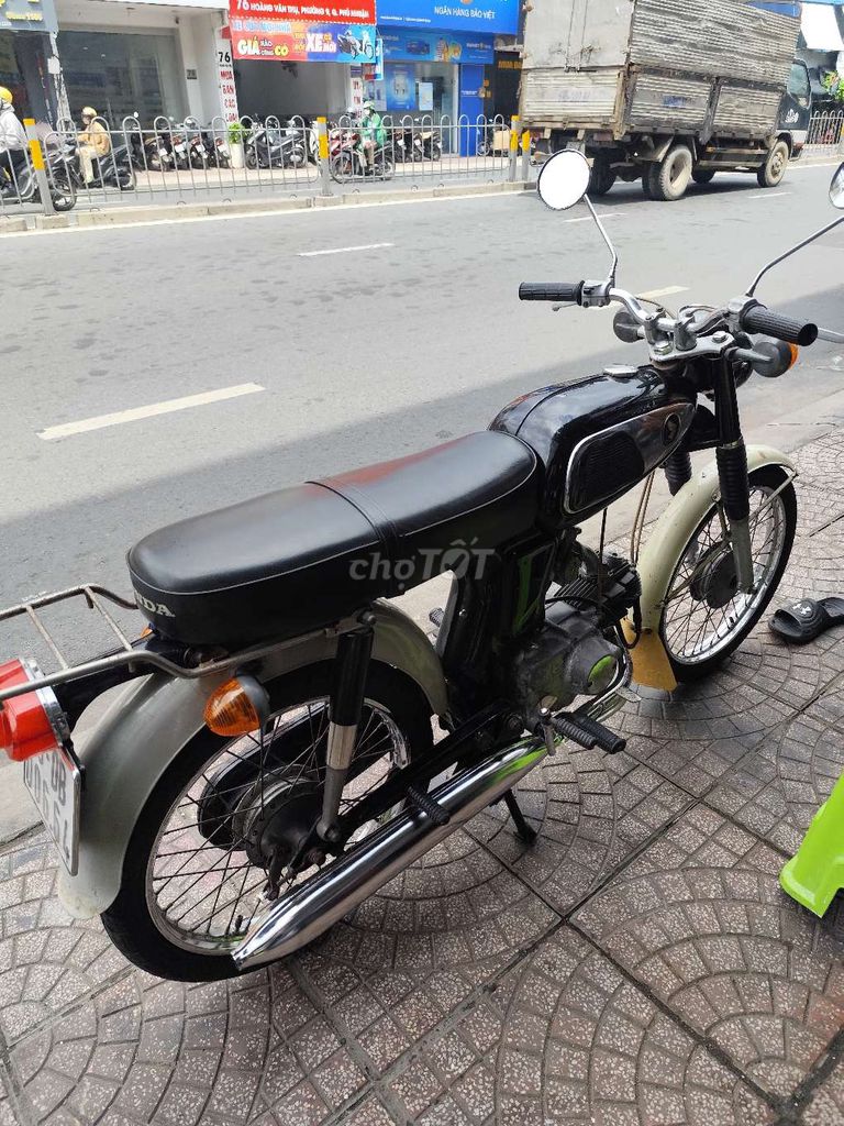 Xe đẹp ngay chủ kì giấy cần bán. Mua bán Xe máy tại Quận Phú Nhuận Tp Hồ Chí Minh được đăng bởi Hiếu Nguyễn hình 6