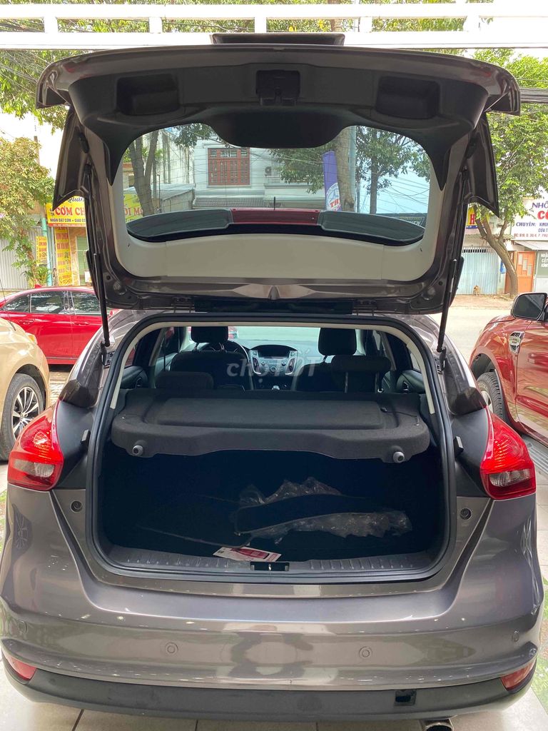 Ford Focus 2016 1 chủ từ đầu, giá 290 trieu. Mua bán Ô tô tại Thành phố Thủ Dầu Một Bình Dương được đăng bởi Car Bình Dương hình 6