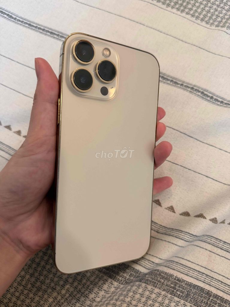 Apple iPhone 13 Pro Max 128GB Vàng Đã sử dụng. Mua bán Điện thoại tại Quận 7 Tp Hồ Chí Minh được đăng bởi Hong hình 1
