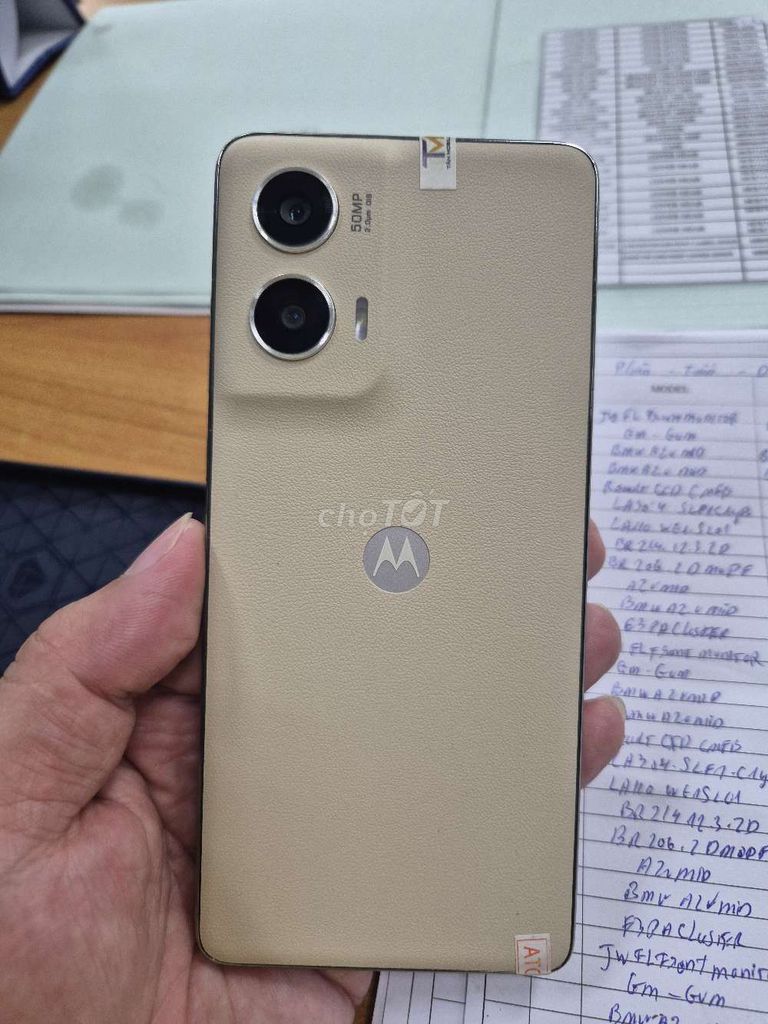 Motorola Stylus 5G 2024 8/128GB Vàng. Mua bán Điện thoại tại Huyện Quế Võ Bắc Ninh được đăng bởi Thanh hình 1
