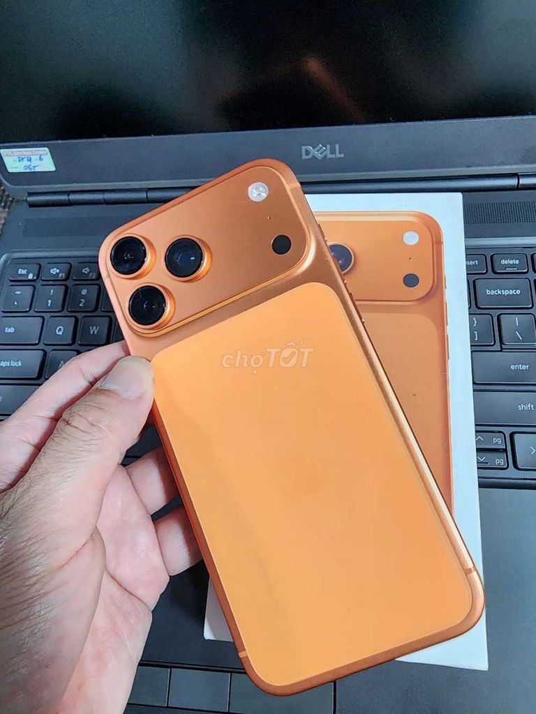 iPhone 17 Pro Max 256GB full box bán hay giao lưu . Mua bán Điện thoại tại Thành phố Đà Lạt Lâm Đồng được đăng bởi phong hình 1