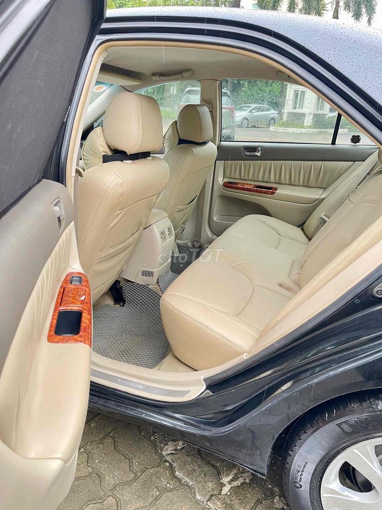 Toyota Camry 2005 автомат чёрный