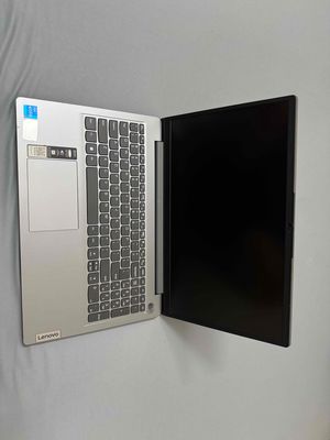 Lenovo Ideapad 3 i5-1235U 15.6 inch 8GB/512GB 98%