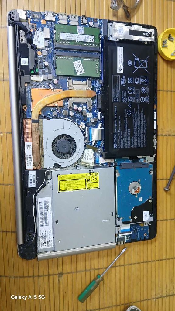 bán xác sống HP 15-da0037TX