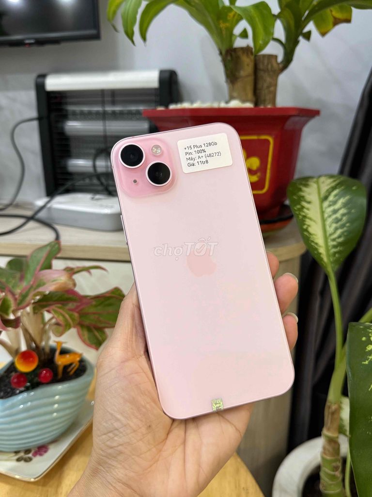 iPhone 15 Plus 128GB Hồng Quốc tế P100 Zin Đẹp 99. Mua bán Điện thoại tại Huyện Hóc Môn Tp Hồ Chí Minh được đăng bởi Thu hình 1