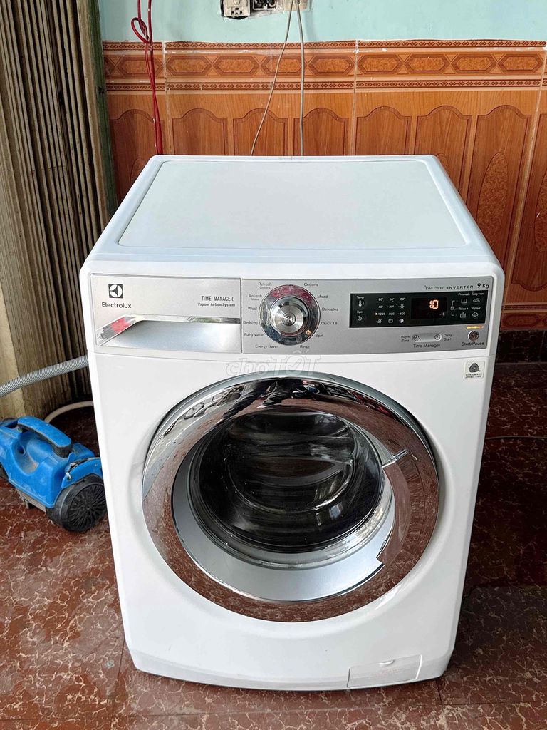 Máy giặt Electrolux 9kg cửa trước. Mua bán Máy giặt tại Thành phố Buôn Ma Thuột Đắk Lắk được đăng bởi Tuấn tú hình 1