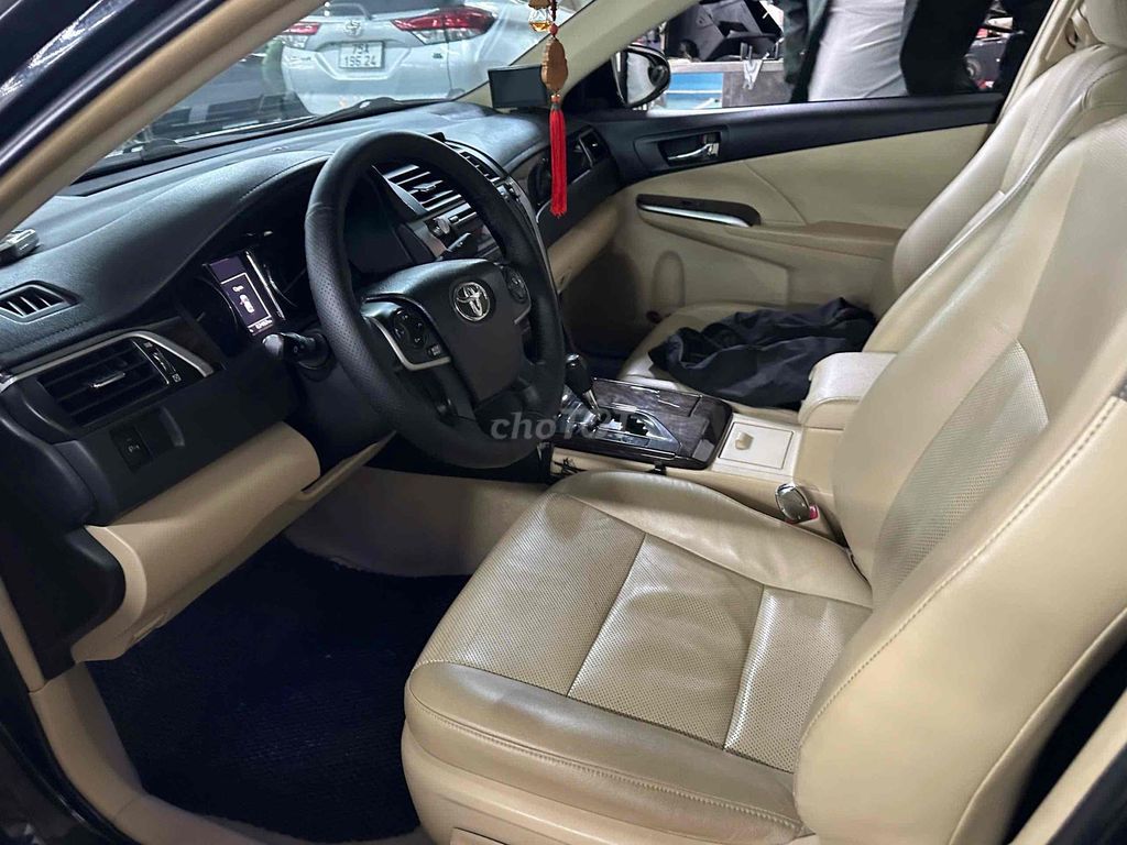 Toyota Camry 2016 2.5G 87000 km Đen. Mua bán Ô tô tại Thành phố Huế Thừa Thiên Huế được đăng bởi Đỗ Ân hình 3