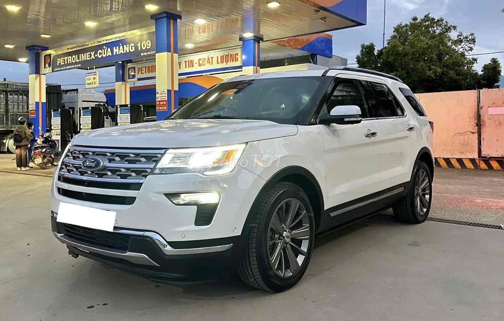Ford Explorer 2018 dk 2019 xe 1 chủ full ls hãng. Mua bán Ô tô tại Quận Gò Vấp Tp Hồ Chí Minh được đăng bởi ANH KIET AUTO hình 1