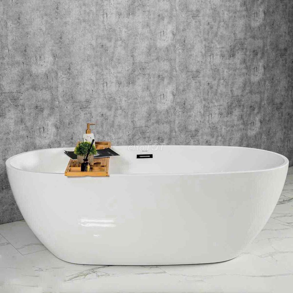 Bồn tắm ngâm Acrylic ngọc trai. Mua bán Thiết bị vệ sinh, nhà tắm tại Quận Tây Hồ Hà Nội được đăng bởi Phương ly hình 1