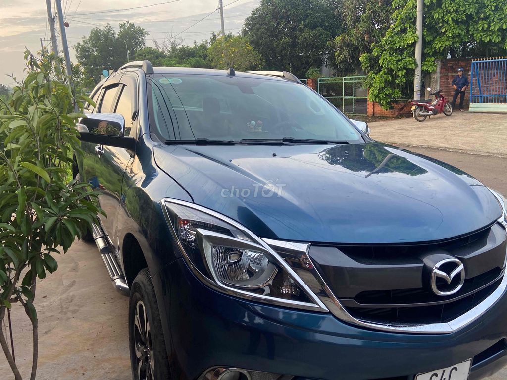 Mazda BT 50 2016 2.2L 4x2 AT - 180 km Xe Zin đẹp. Mua bán Ô tô tại Huyện Thống Nhất Đồng Nai được đăng bởi CHODONGNAI youtube video hình 8