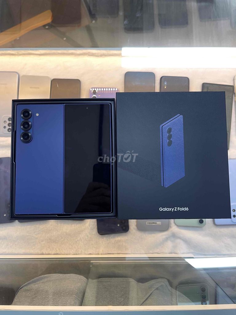 SAMSUNG Z FOLD6 R12/256GB bản VN new 99% full box. Mua bán Điện thoại tại Quận Đống Đa Hà Nội được đăng bởi HIẾU STORE hình 1