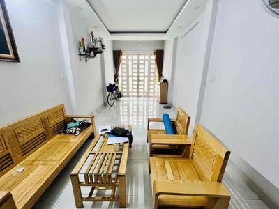Townhouse 54 m² · 3 bed · Đường Thống Nhất