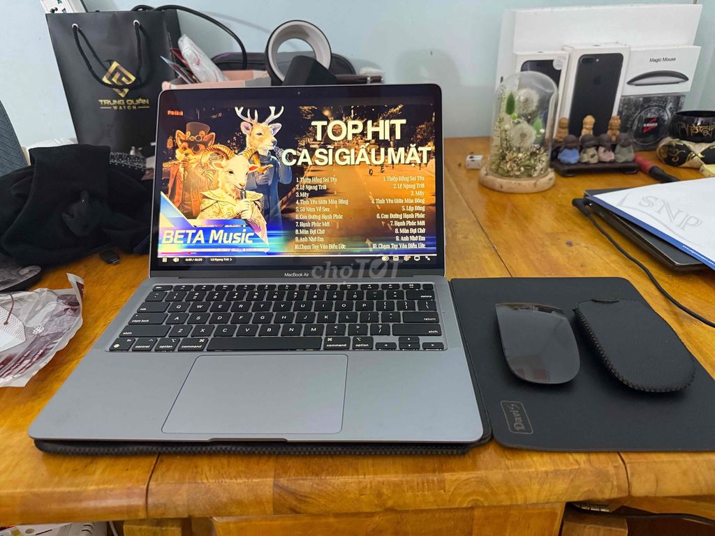 Apple Macbook Air M1 8GB/256GB Xám. Mua bán Laptop tại Quận Gò Vấp Tp Hồ Chí Minh được đăng bởi Thân Văn Thiện hình 1