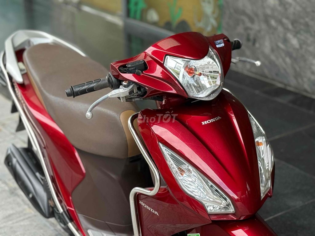 Vision smartkey 2021 Đỏ Đô cực mới ạ xe Nguyên zin. Mua bán Xe máy tại Quận Ba Đình Hà Nội được đăng bởi Xe Máy Nam Thi hình 9