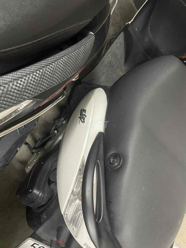 xe zip ít đi xe còn như mới. Mua bán Xe máy tại Quận 1 Tp Hồ Chí Minh được đăng bởi Tên chưa cung cấp hình 3