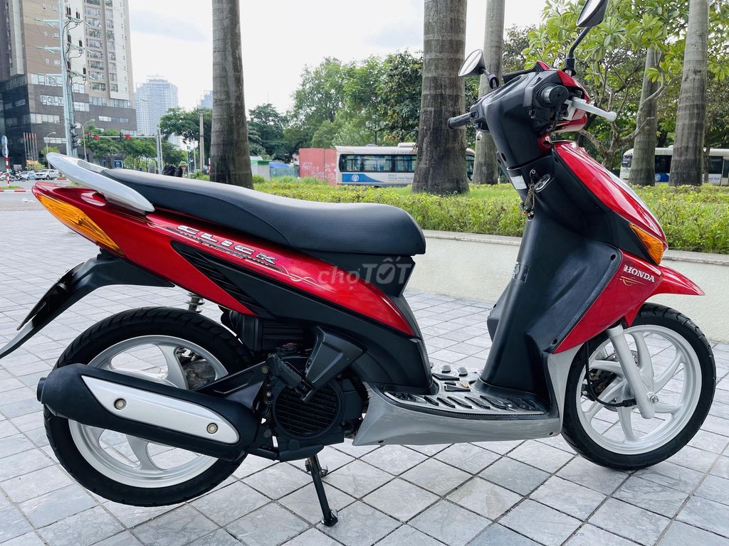 HONDA CLICK 110 ĐỎ ĐEN BIỂN 29 NGUYÊN ZIN. Mua bán Xe máy tại Quận Nam Từ Liêm Hà Nội được đăng bởi HẢI ĐĂNG hình 5