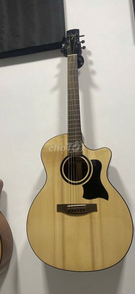 Đàn guitar Thuận Vàng gỗ 80% mới. Mua bán Nhạc cụ tại Thành phố Tuyên Quang Tuyên Quang được đăng bởi Khánh Linh hình 1