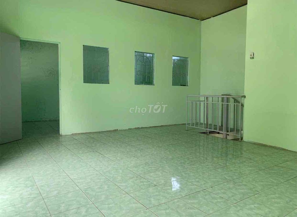 CHO THUÊ NHÀ 1 TRỆT 1 LẦU  MẶT TIỀN ĐƯỜNG HÙNG VƯƠNG. Cho thuê nhà ở tại Thành phố Bến Tre Bến Tre được đăng bởi Tống Hoàng Thành hình 1