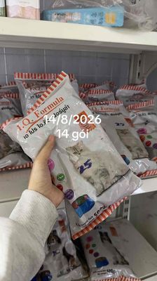 Thức ăn cho mèo I.Q. 14gói =280k. Mua bán Phụ kiện, Thức ăn, Dịch vụ tại Quận Cái Răng Cần Thơ được đăng bởi Mỹ Quyền 