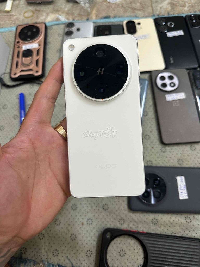 Oppo Find X8 Ultra Trắng 12GB/256GB. Mua bán Điện thoại tại Quận Tân Bình Tp Hồ Chí Minh được đăng bởi Nguyễn Thắng Mobile hình 1