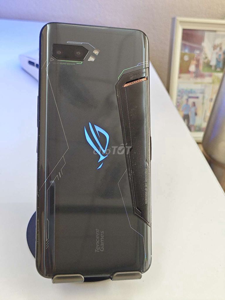 Gaming ROG Phone 2 Đen. Mua bán Điện thoại tại Quận 11 Tp Hồ Chí Minh được đăng bởi Vũ Trọng Kiều hình 1