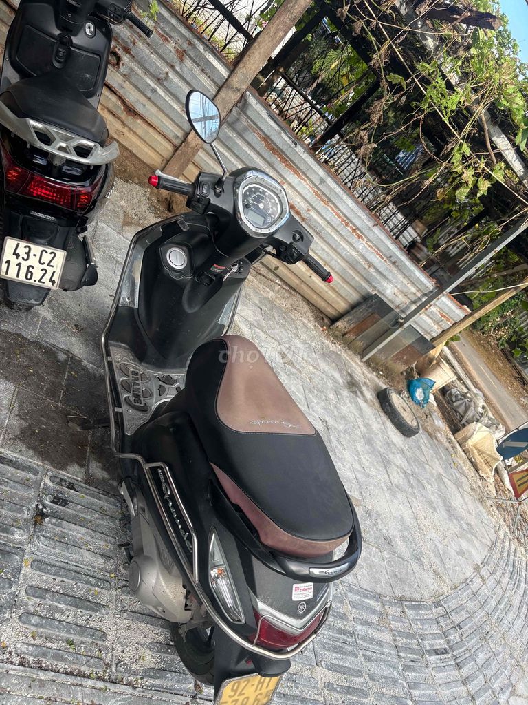 Yamaha Grande Nữ màu Đen. Mua bán Xe máy tại Quận Liên Chiểu Đà Nẵng được đăng bởi Xuân BĐS Đà Nẵng  hình 1