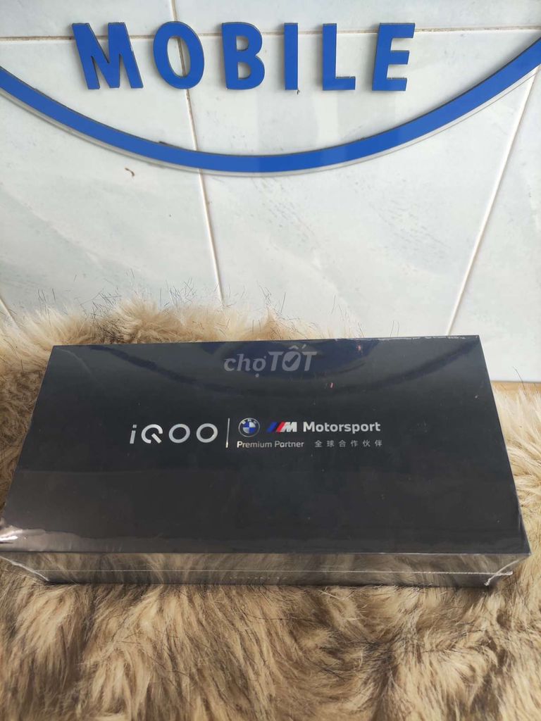 Vivo Iqoo 12 siêu khủng hàng new 100% nguyên seal