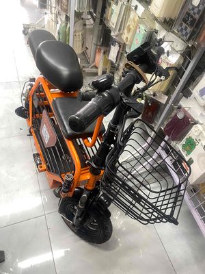 xe điện 3 yên burke đẹp ko lỗi. Mua bán Xe điện tại Quận Tân Phú Tp Hồ Chí Minh được đăng bởi Lê huy