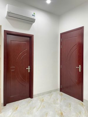 Cửa nhựa Composite Luxury. Mua bán Nội thất, đồ gia dụng khác tại Thành phố Thủ Đức Tp Hồ Chí Minh được đăng bởi Vĩnh Lễ Kingdoor