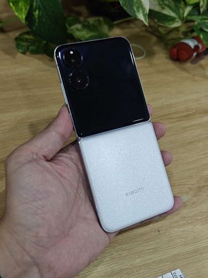 Xiaomi Mix Flip 12GB/512GB Bạc 98%