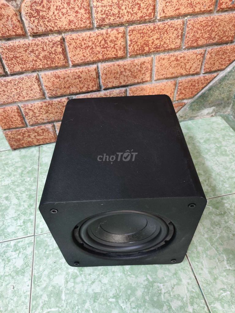 Sub PolkAudio PSw111 công suất 300w