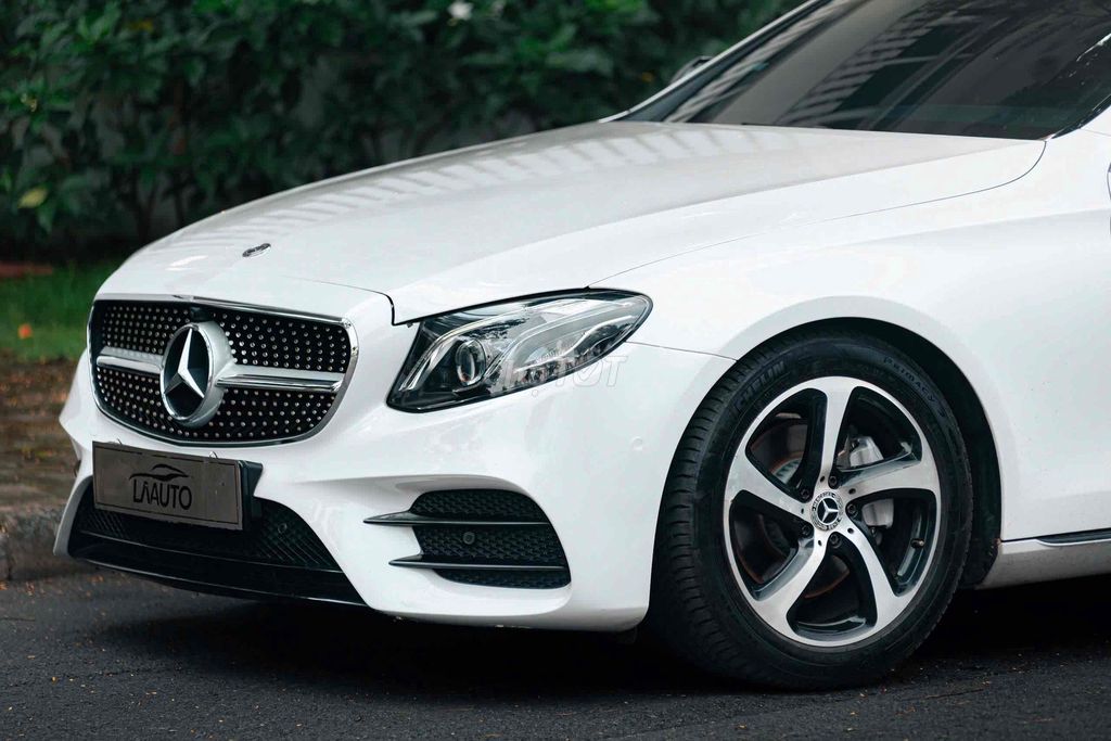 LONG ANH AUTO về Mercedes E200 Sport Limited 2019. Mua bán Ô tô tại Quận 7 Tp Hồ Chí Minh được đăng bởi LongAnh AuTo  hình 3