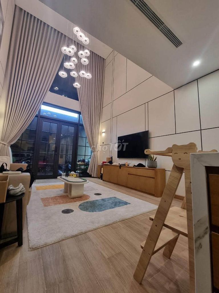Доa в районе Фыонг Лиет, 52 м², 6 этажей, более 24 млрд донгов