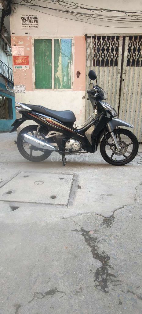 Cần bán. Mua bán Xe máy tại Quận Phú Nhuận Tp Hồ Chí Minh được đăng bởi phương hình 1