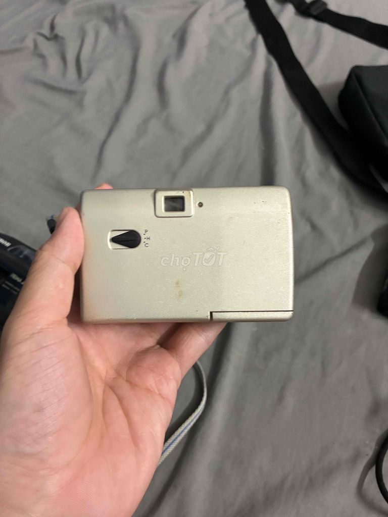 Máy ảnh Pentax Efina J Bạc. Mua bán Máy ảnh, Máy quay tại Quận Tân Phú Tp Hồ Chí Minh được đăng bởi thuan huynh hình 1