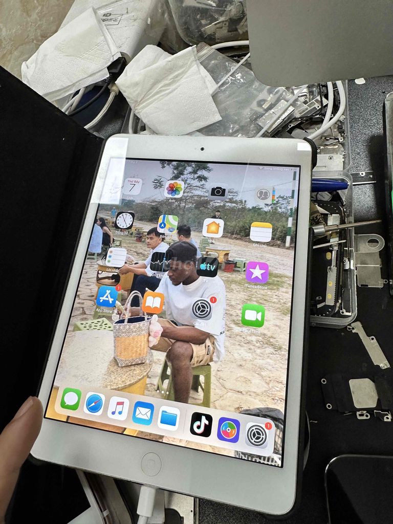 Apple iPad mini 2 32GB Trắng. Mua bán Máy tính bảng tại Quận Đống Đa Hà Nội được đăng bởi TicoSmartphone hình 1