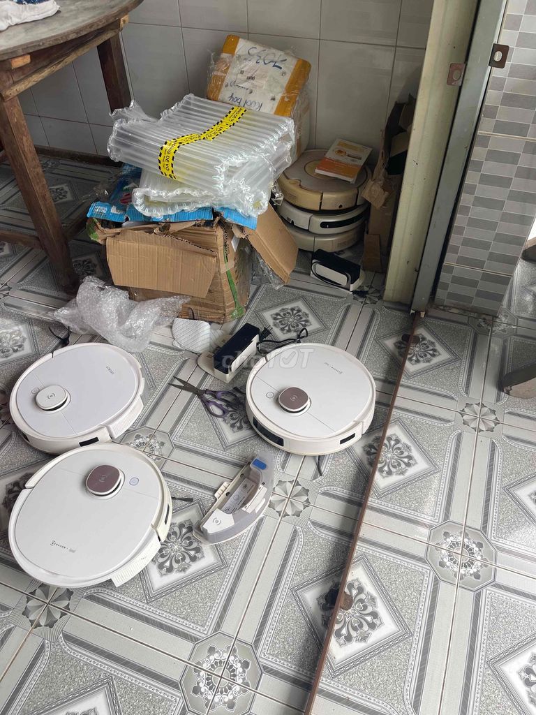 Robot hút bụi Ecovacs Deebot T9 Max Trắng. Mua bán Thiết bị vệ sinh, nhà tắm tại Huyện Cao Lãnh Đồng Tháp được đăng bởi Giakhanh hình 1