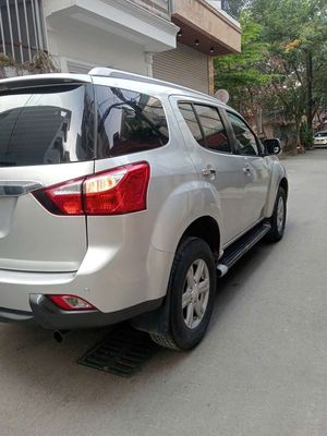 Isuzu MU-X 2016 Bạc. Mua bán Ô tô tại Quận Nam Từ Liêm Hà Nội được đăng bởi Mr hải