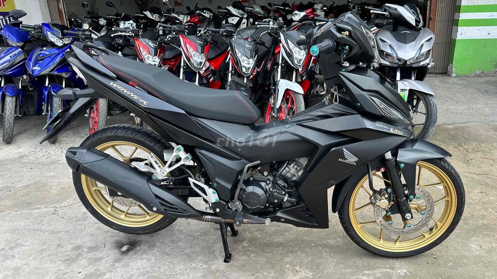 Winner 150 đen nhám 2019 ( hỗ trợ góp )