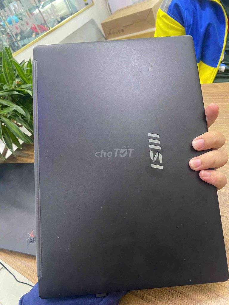 MSI Modern 14 C12MO i5-1235U 16GB/512GB. Mua bán Laptop tại Quận Đống Đa Hà Nội được đăng bởi Thanh lý cầm đồ hình 1