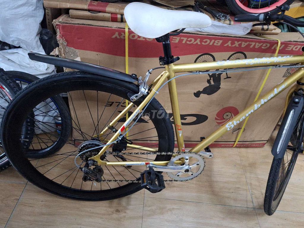 Xe 700c màu đồng. Mua bán Xe đạp tại Quận Ninh Kiều Cần Thơ được đăng bởi mi ca hình 4