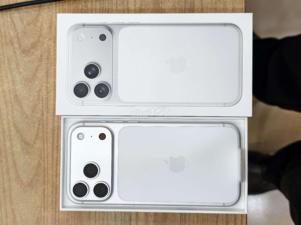 Apple iPhone 17 Pro Max 256GB Trắng Đã kích hoạt. Mua bán Điện thoại tại Huyện Bình Giang Hải Dương được đăng bởi tuyen hình 1