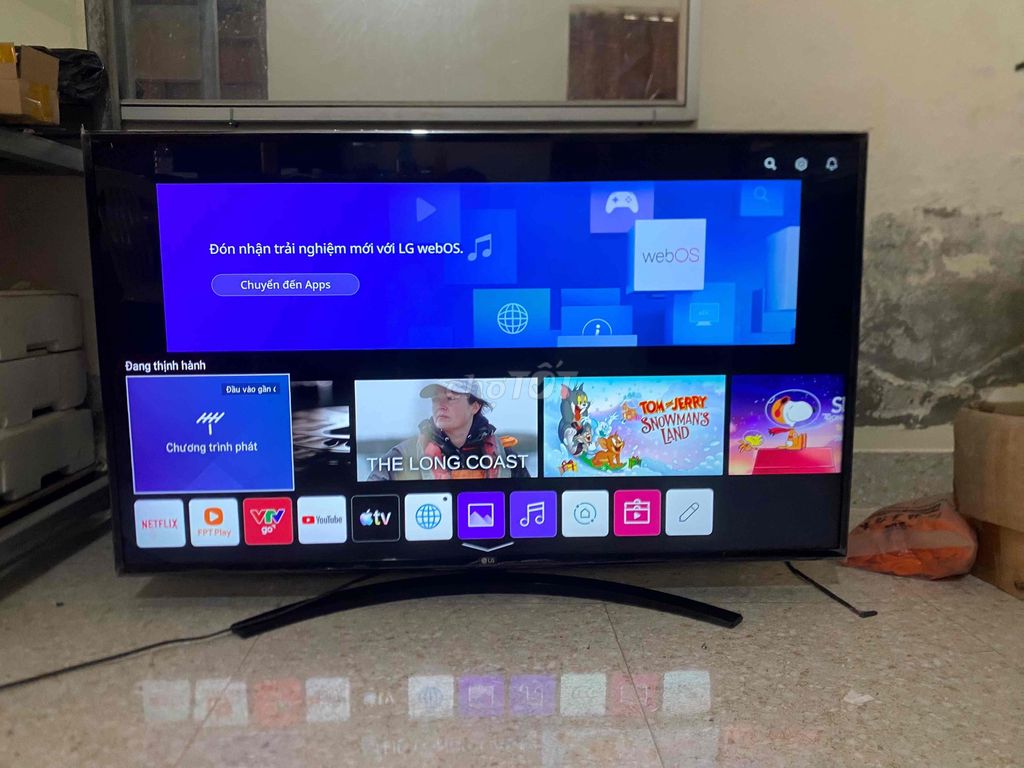 Tivi LG 49UM7400 49 inch. Mua bán Tivi, Âm thanh tại Thành phố Thái Bình Thái Bình được đăng bởi Bùi Chiêm hình 1