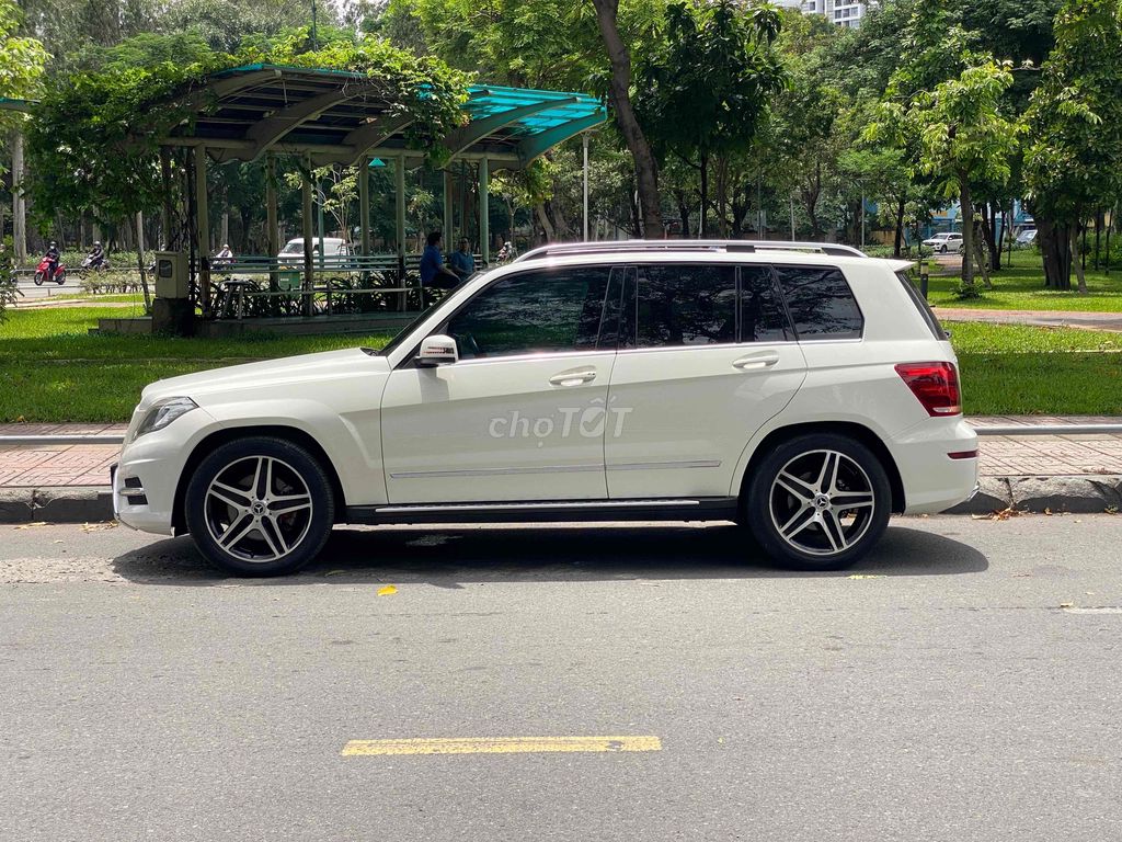 Cần bán xe GLK 300 AMG sx 2012 mode mới 2013 ( cần. Mua bán Ô tô tại Quận Tân Bình Tp Hồ Chí Minh được đăng bởi Mr Bia hình 3