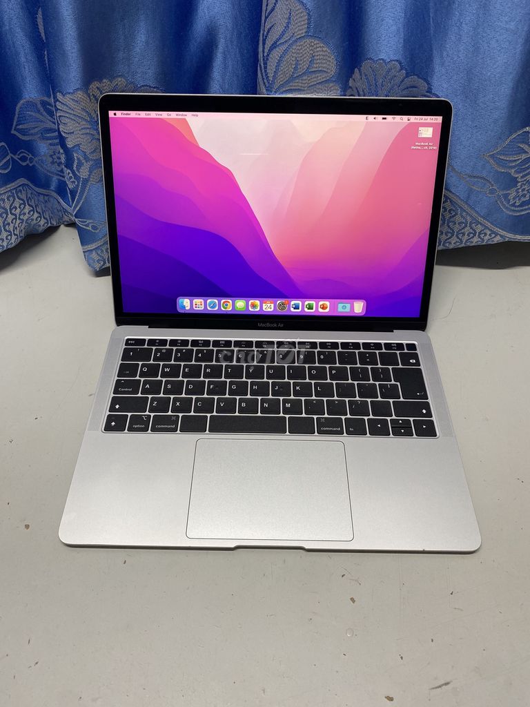 MacBook Air 13 inch 2019 Core i5/8G/256G . Mua bán Laptop tại Quận Ninh Kiều Cần Thơ được đăng bởi Tinh hình 1