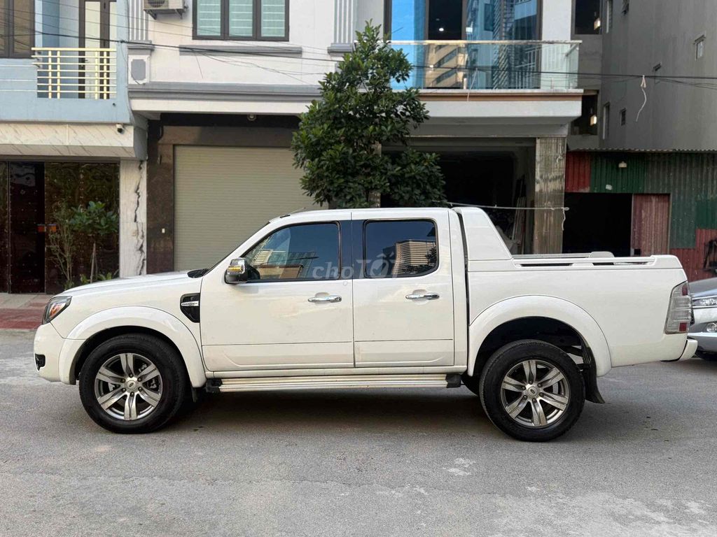 Ford Ranger Wildtrak 2010 Trắng. Mua bán Ô tô tại Quận Hà Đông Hà Nội được đăng bởi Hiệp Xoăn Hà Đông hình 3