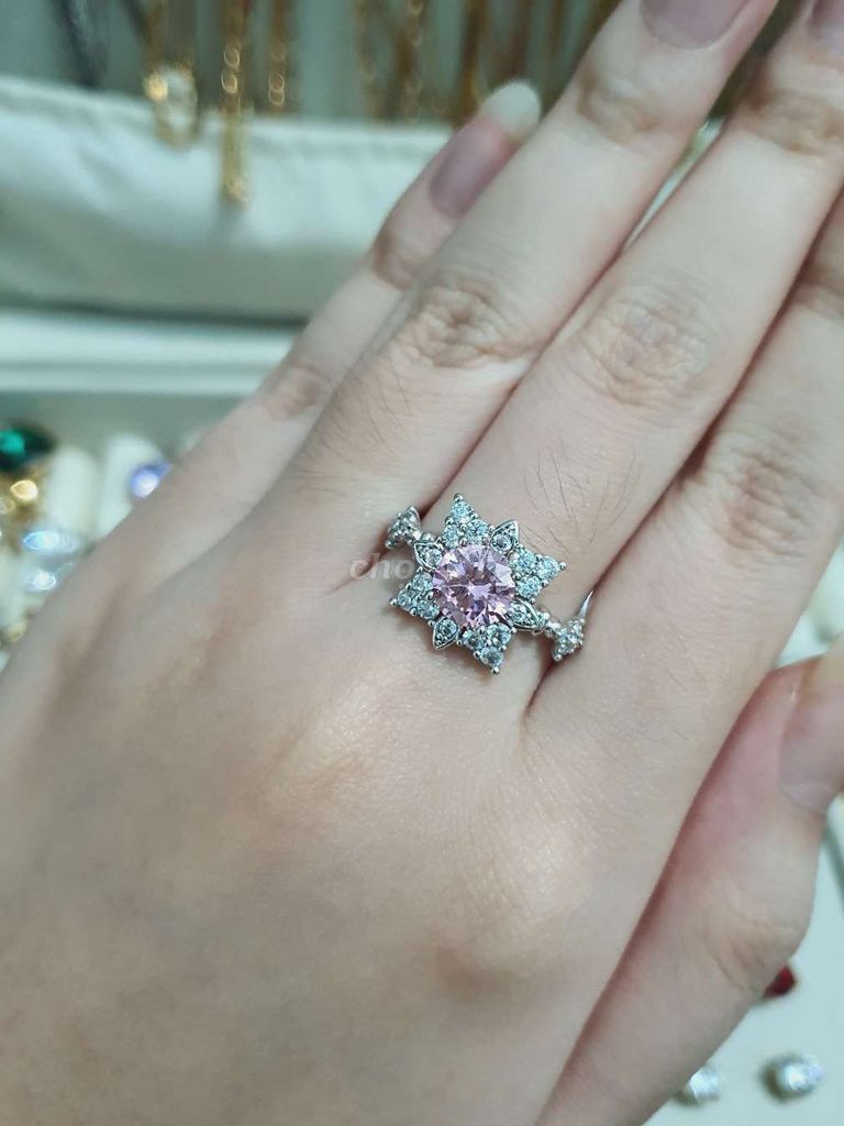 Nhẫn Nữ Chất liệu cao cấp Tinh xảo. Mua bán Phụ kiện thời trang khác tại Thành phố Tây Ninh Tây Ninh được đăng bởi phạm hồng thúy hình 1
