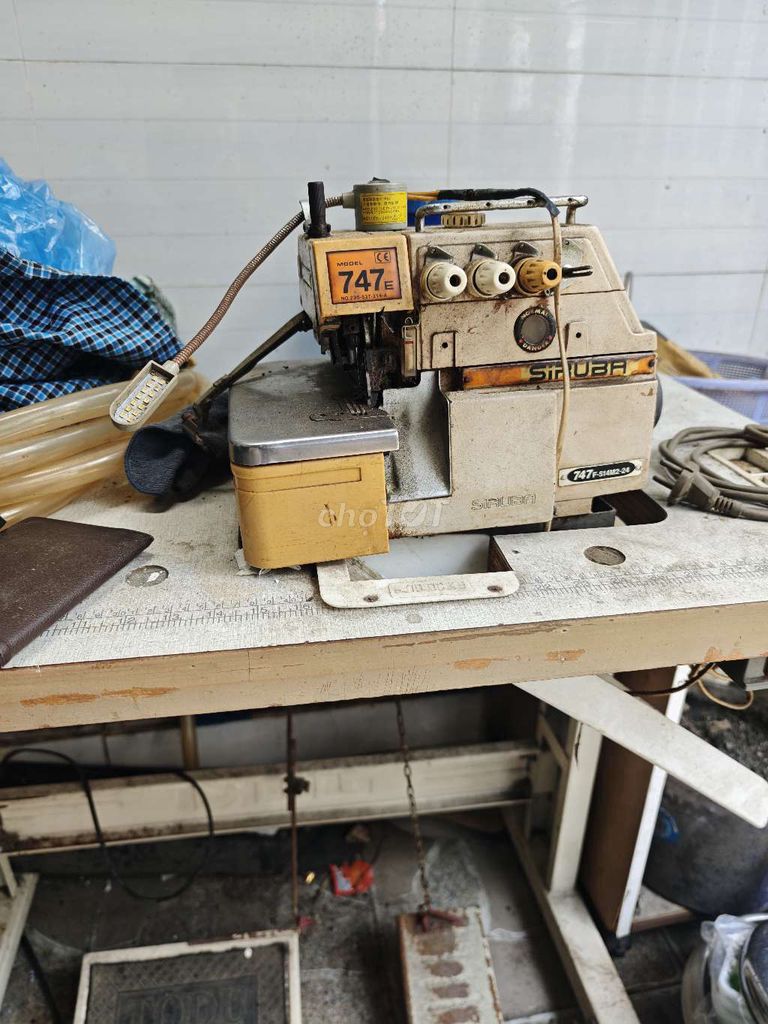 Máy vắt sổ Siruba 747E đã qua sử dụng. Mua bán Đồ chuyên dụng, Giống nuôi trồng tại Quận 12 Tp Hồ Chí Minh được đăng bởi Sinh Viên Nghèo hình 1