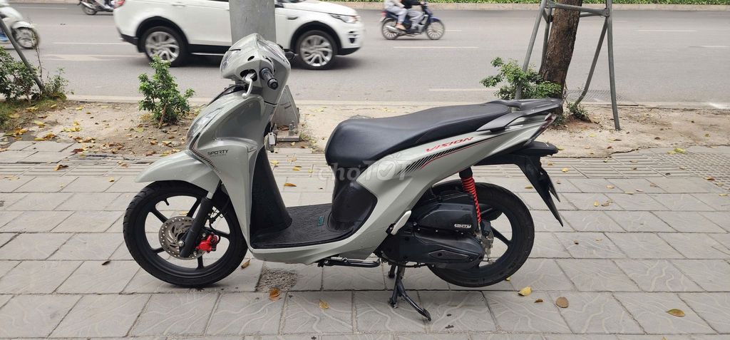 Honda Vision 2023 Xám. Mua bán Xe máy tại Quận Cầu Giấy Hà Nội được đăng bởi iMotorbike Hà Nội hình 4